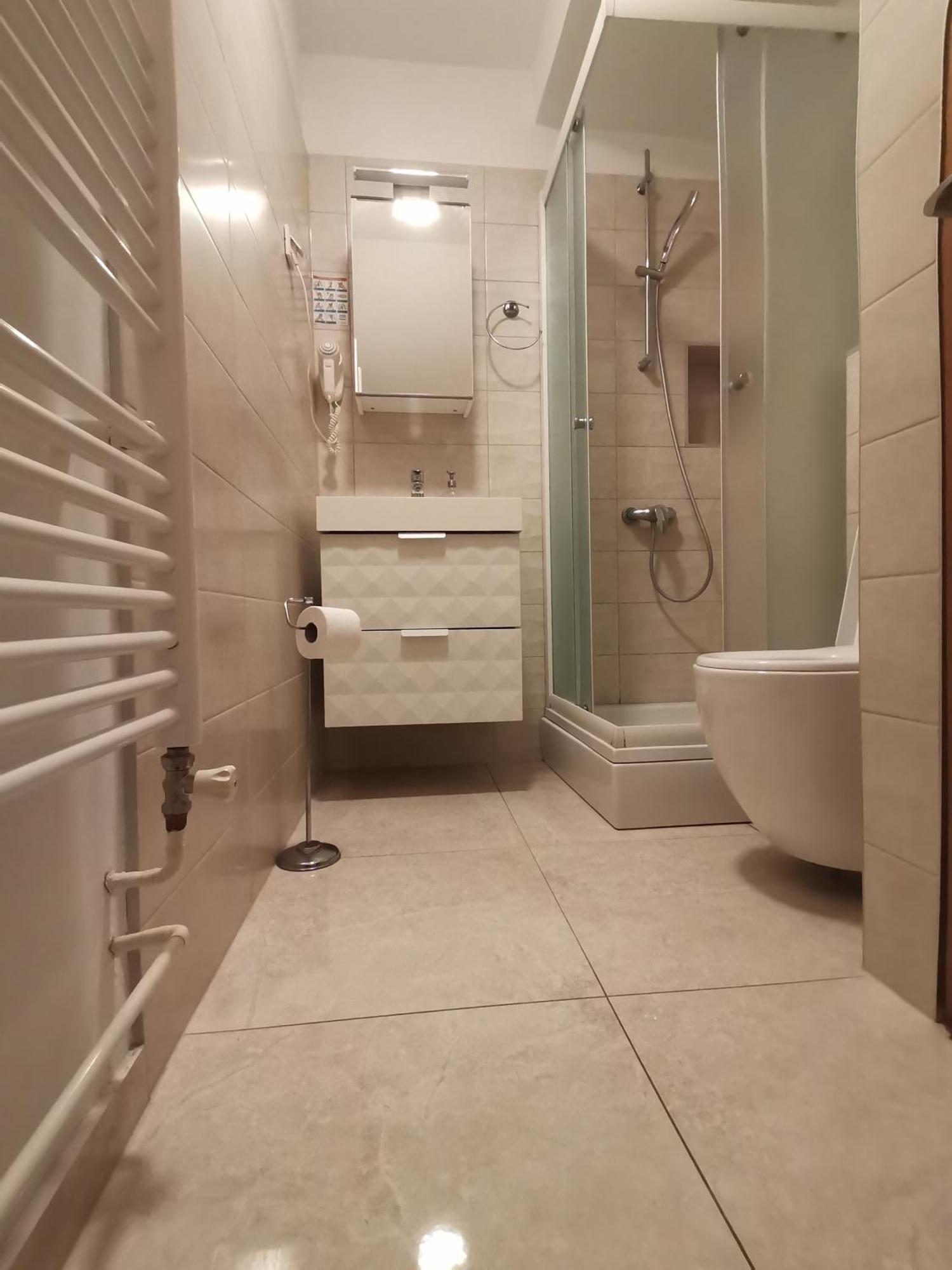 Apartments Jessica Кърк Екстериор снимка